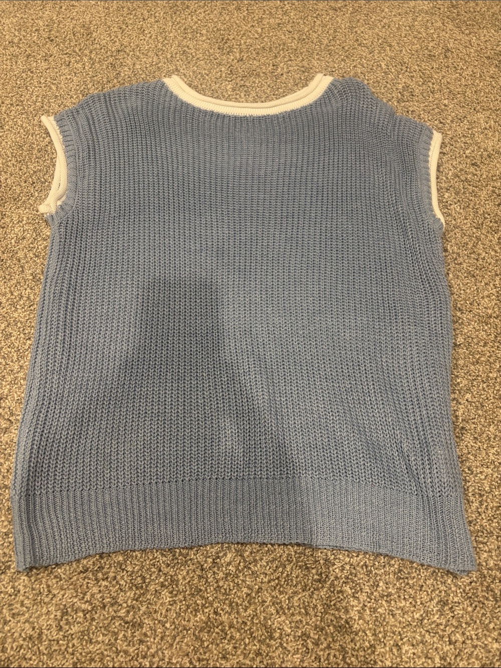 SHEIN Light Blue Sleeveless Crewneck Knit Top with Cream Trim